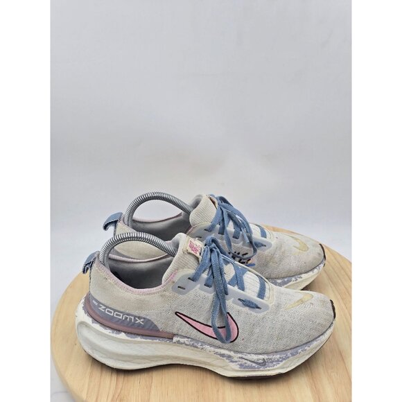 Nike Zoomx Invincible Fk 3 Run  Soft Running Athletic Shoes  FJ Womens sz 7.5 - Picture 1 of 8